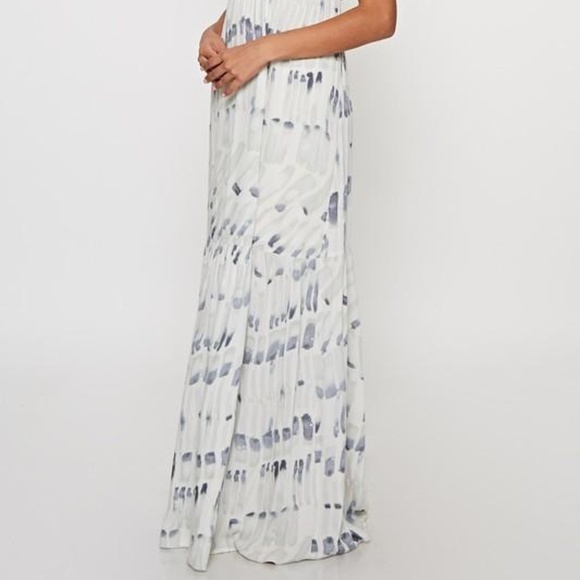 Watercolor Print Strapless Maxi Dress - Picture 2 of 4